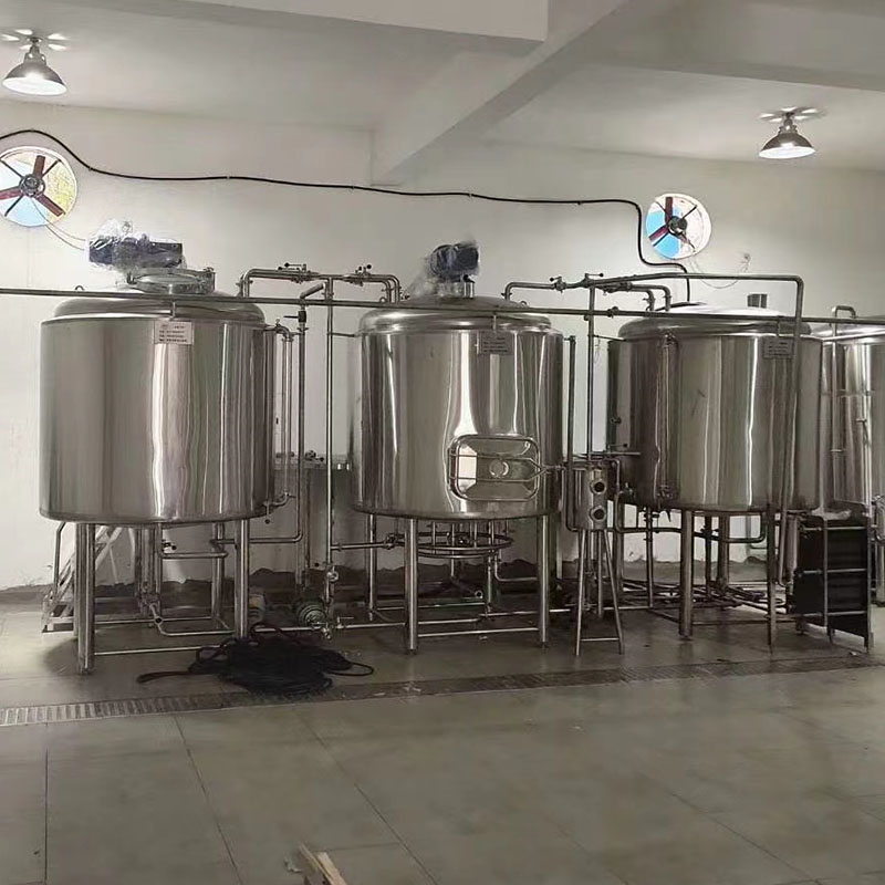 平南精酿啤酒设备厂—如何延长精酿啤酒设备的使用寿命